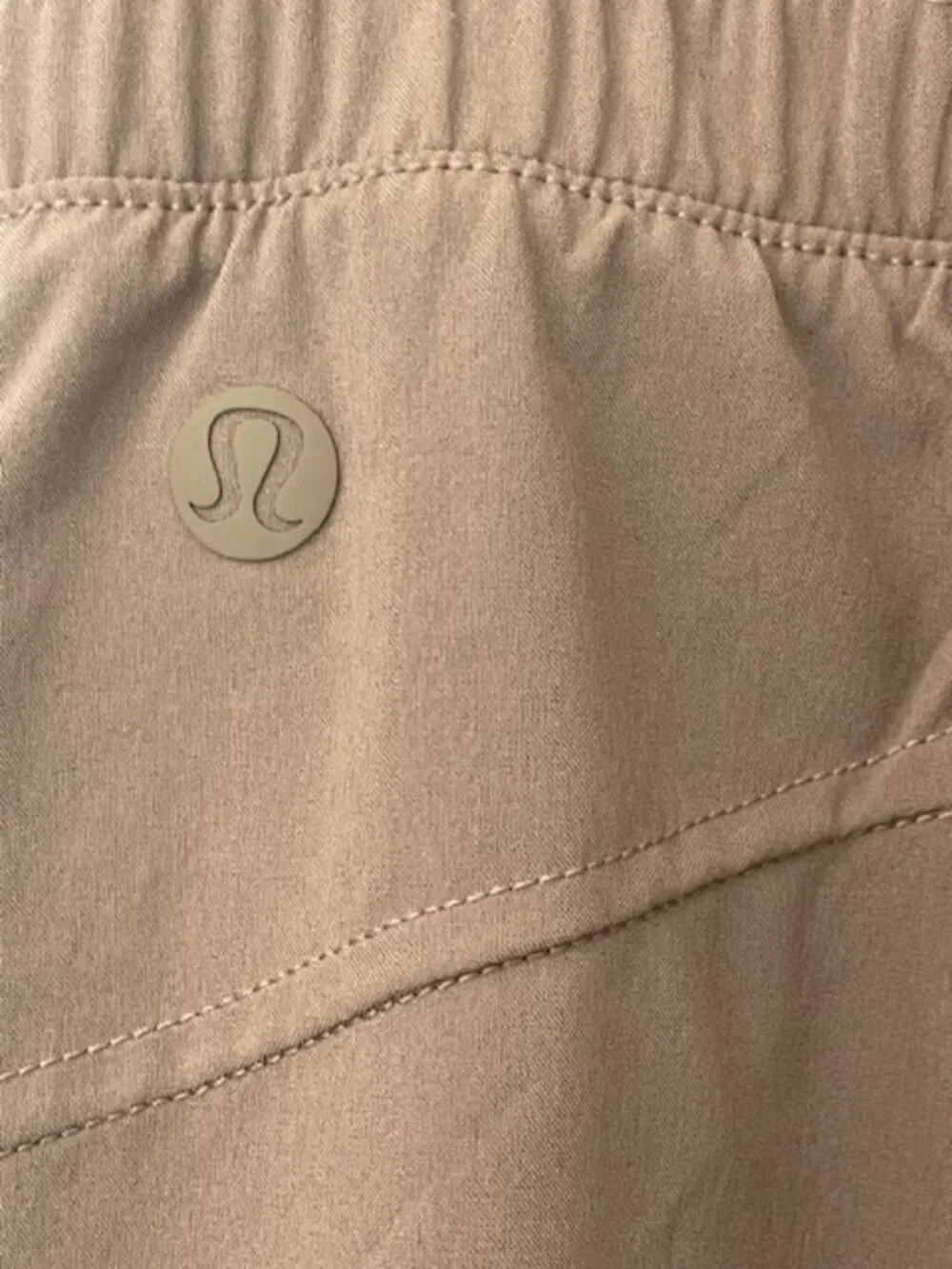 lululemon athletica pants so